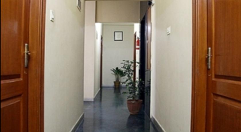 Oyo 4606 Hotel Maple Green Suites バンガロール エクステリア 写真