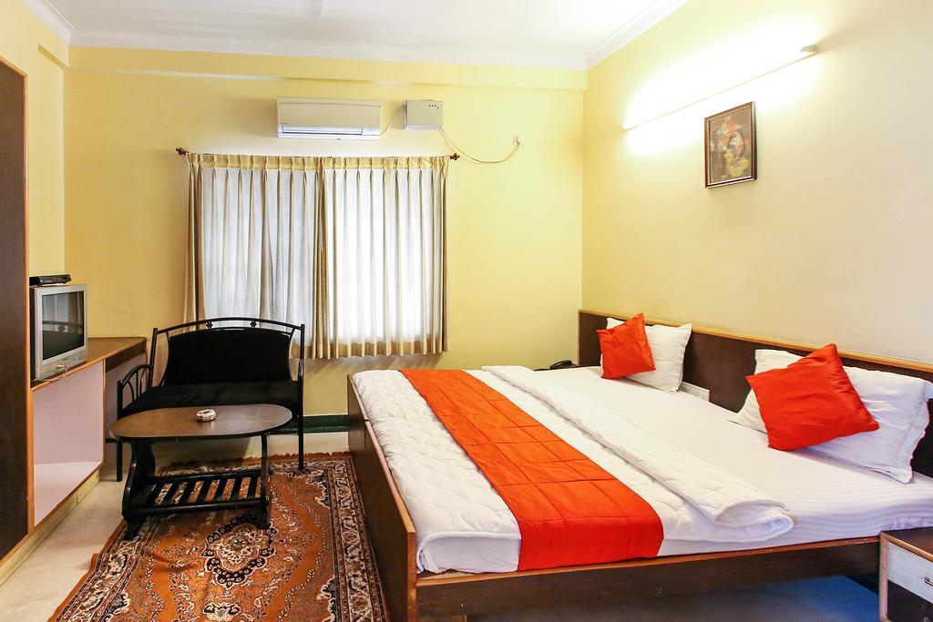 Oyo 4606 Hotel Maple Green Suites バンガロール 部屋 写真