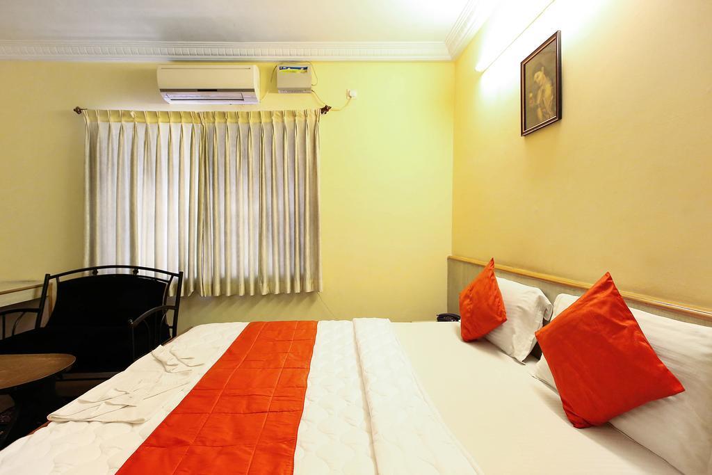 Oyo 4606 Hotel Maple Green Suites バンガロール 部屋 写真