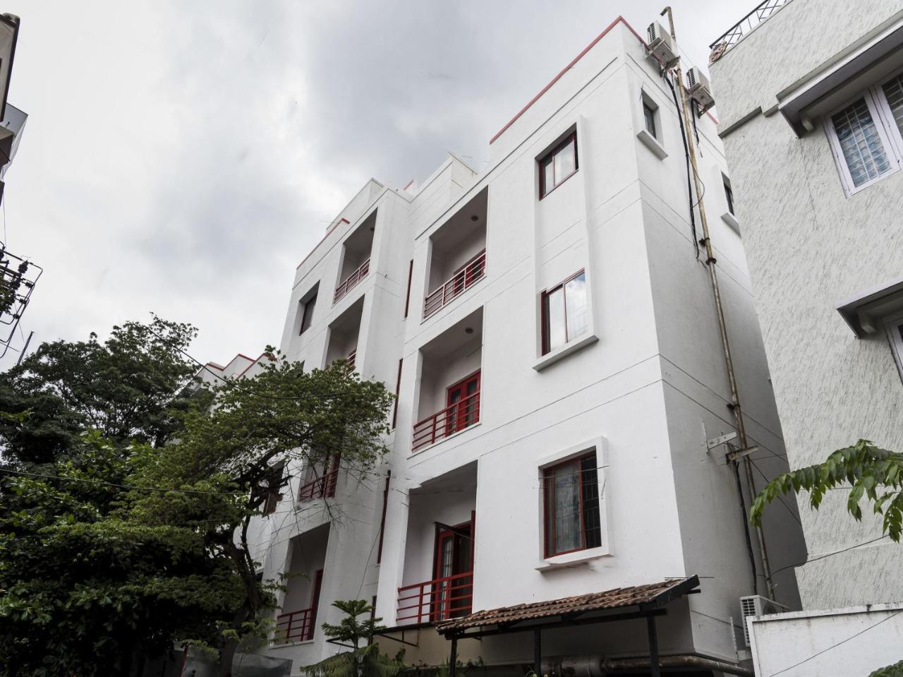 Oyo 4606 Hotel Maple Green Suites バンガロール エクステリア 写真