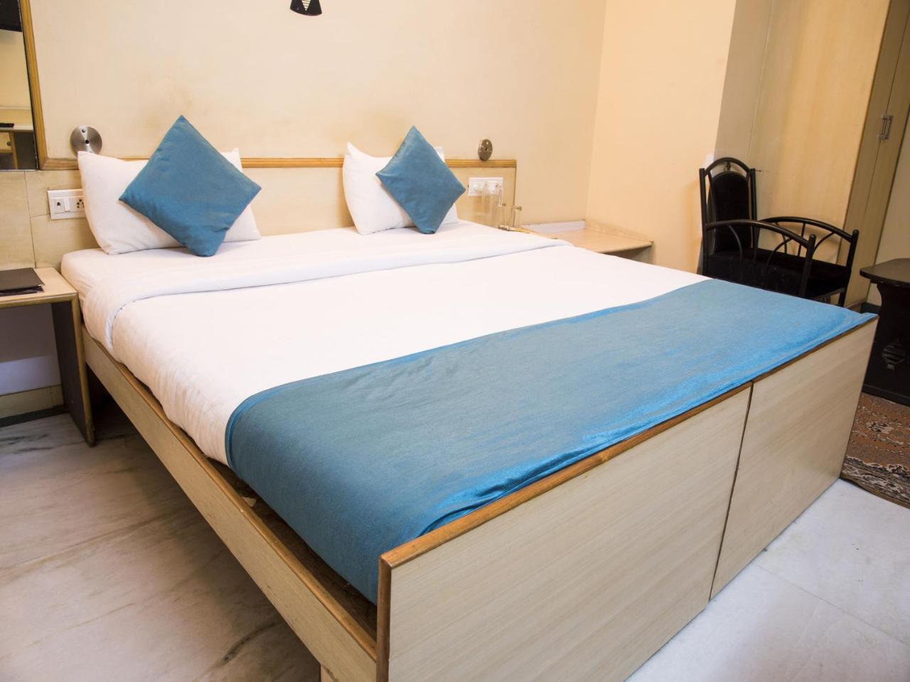 Oyo 4606 Hotel Maple Green Suites バンガロール エクステリア 写真